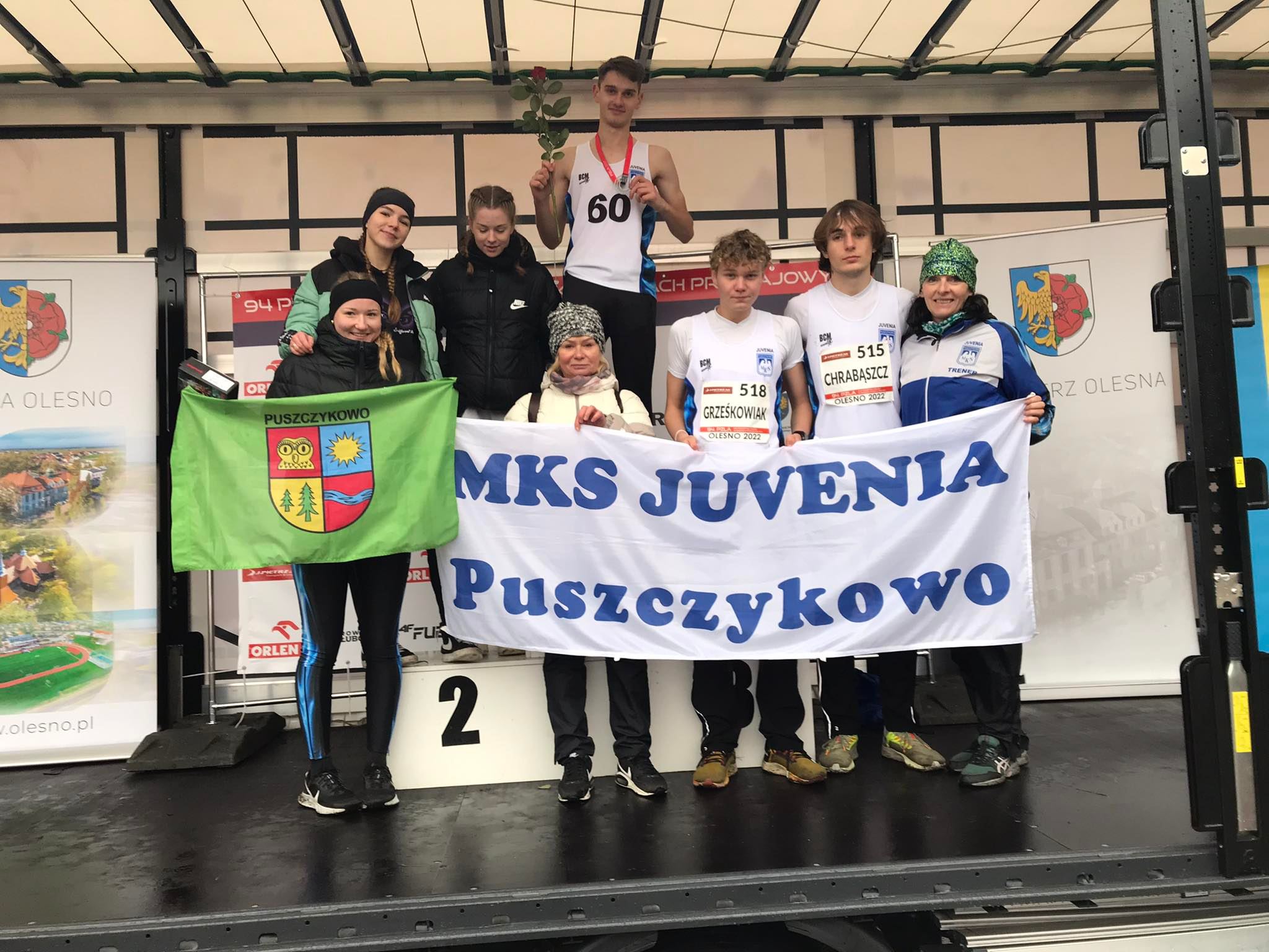 Bardzo dobry występ zanotowali reprezentanci klubu MKS Juvenia Puszczykowo na Mistrzostwach Polski w biegach przełajowych, które odbyły się w sobotę, 26 listopada br. w Oleśnie. 