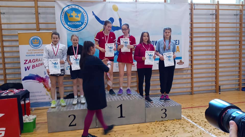 Kolejny udany start naszych badmintonistów w Pabianicach 